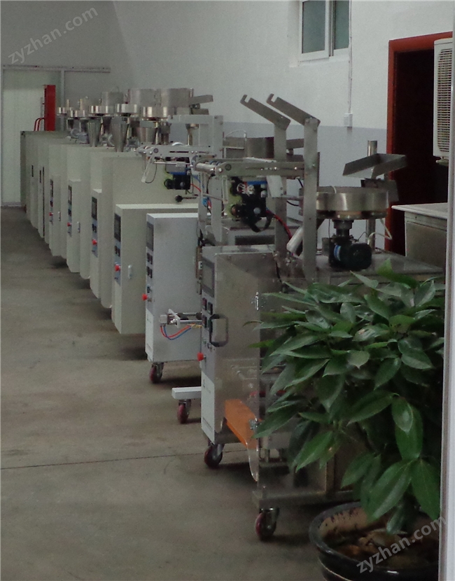 320S立式全自動(dòng)包裝機(jī)