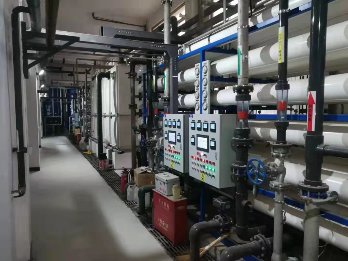 【瀚高中聯(lián)】純水設(shè)備制取的純水和超純水能夠保存多久？